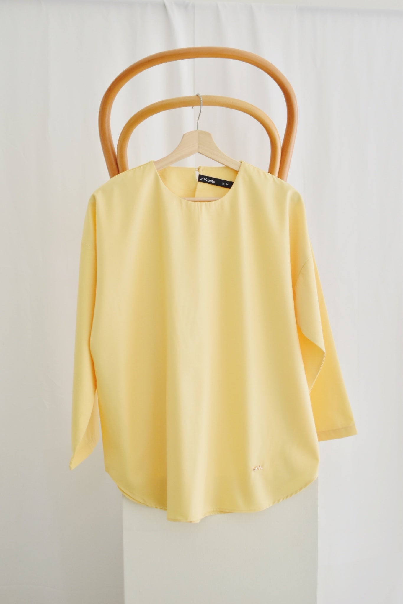 Aery Blouse in Yellow