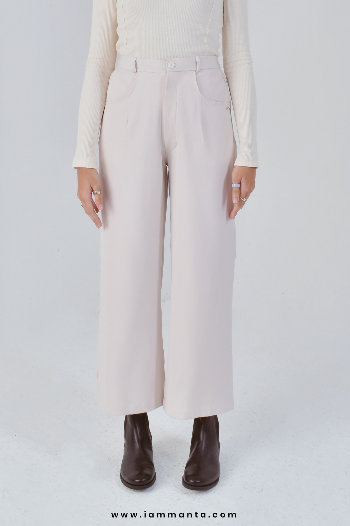 Straight Cut Sherry Pants in Cream
